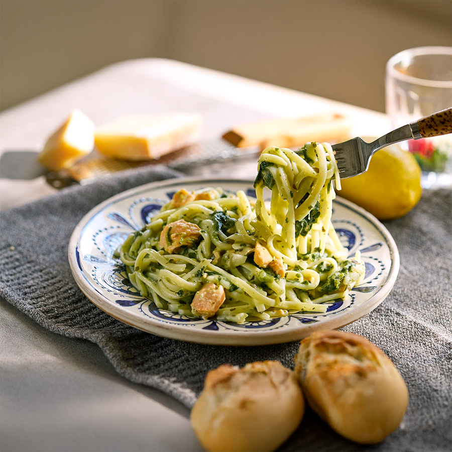ピカール公式】サーモンとほうれん草のリングイネ 冷凍 300g Linguine