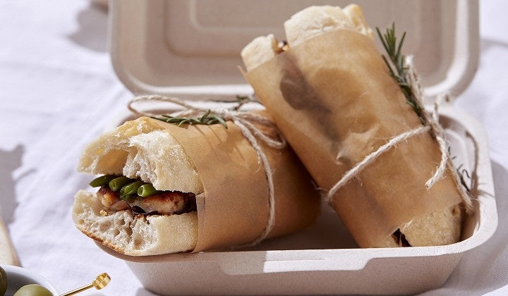 チキンのバゲットサンドイッチ