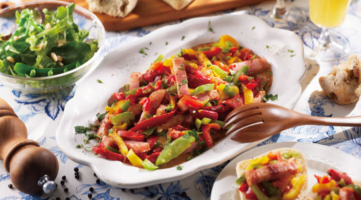 パプリカミックスとベーコンのガーリックバターソテー