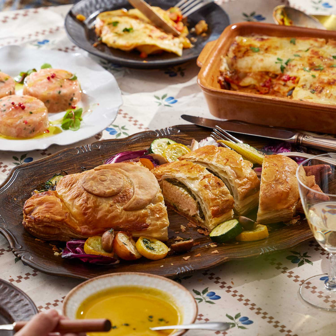 ピカール公式】サーモンのパイ包み焼き 冷凍 700g 6人分 Saumon en