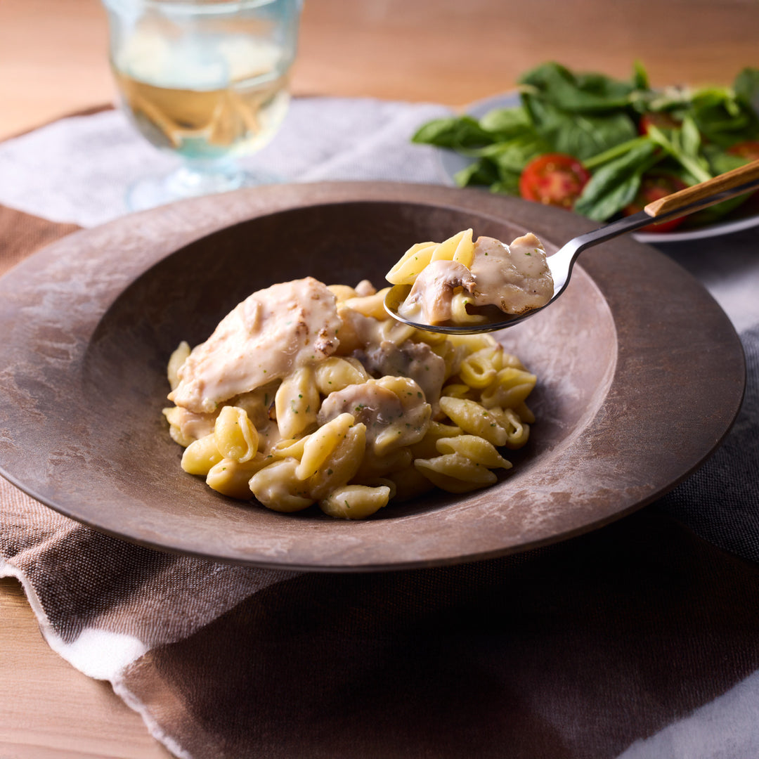 ピカール公式】鶏肉と小さなパスタ きのこソース 冷凍 300g Poulet et