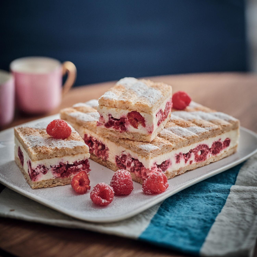 ピカール公式】マカロン・オ・フランボワーズ・グラン 冷凍 560g