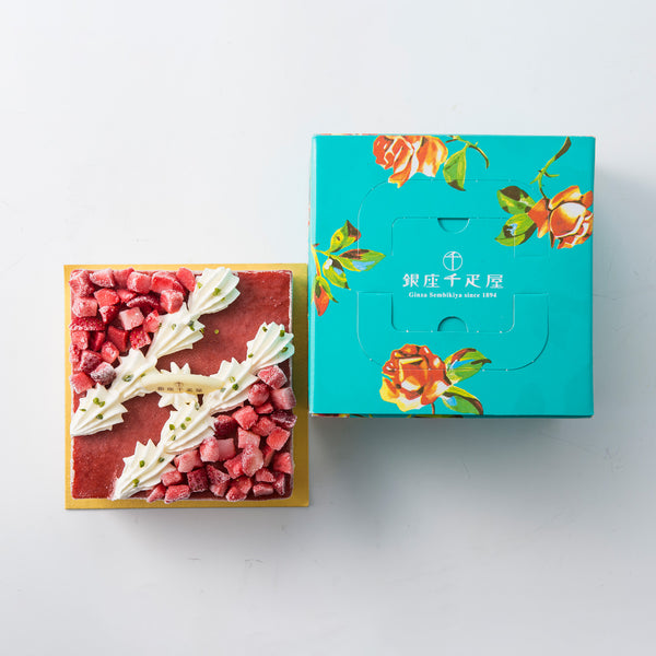 【店舗限定予約販売】ストロベリーアイスケーキ